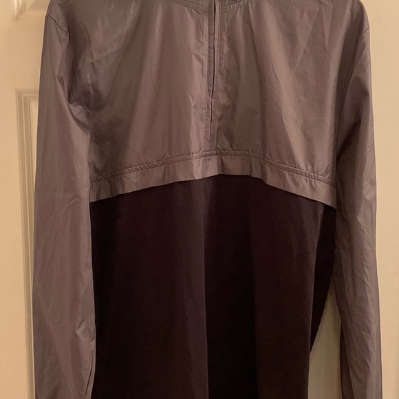 Under Armour Sports Style 1/2 Zip Jacket - NWT - Size Large - Picture 2 of 11